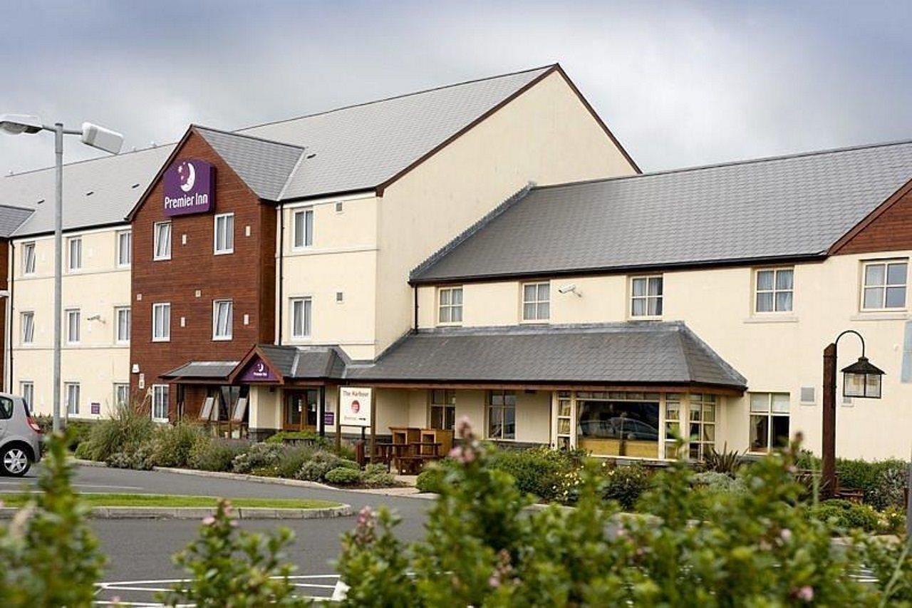 Premier Inn Carrickfergus Bagian luar foto